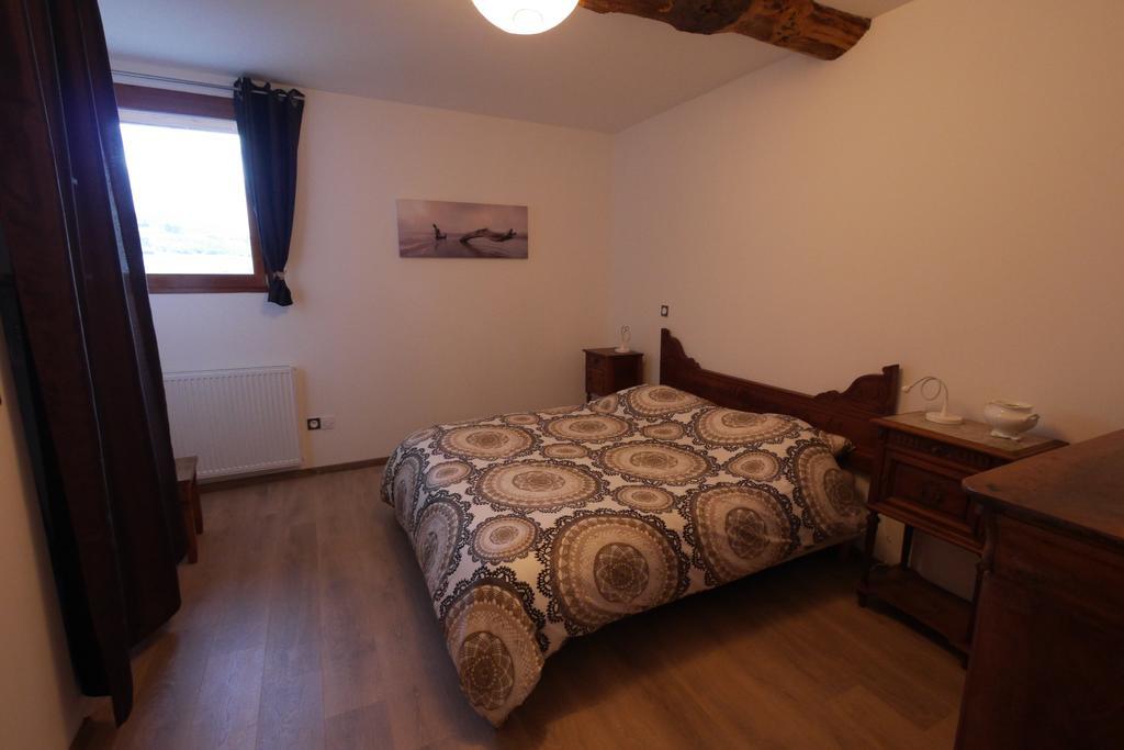 Maison D'Hotes Des 2 Chenes Bessenay 外观 照片